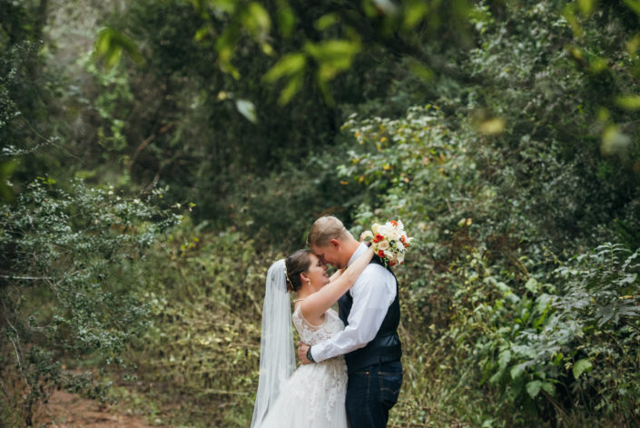 Red Ridge Outdoor Texas Wedding