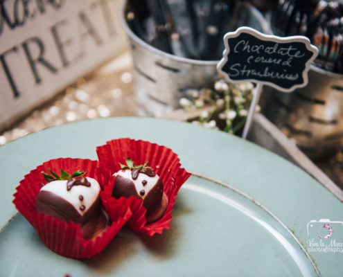 Mint plate and strawberries at a Houston Wedding