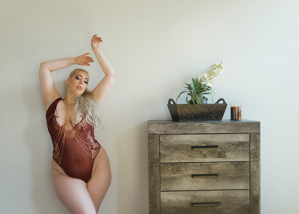 Boudoir photographer in Pearland