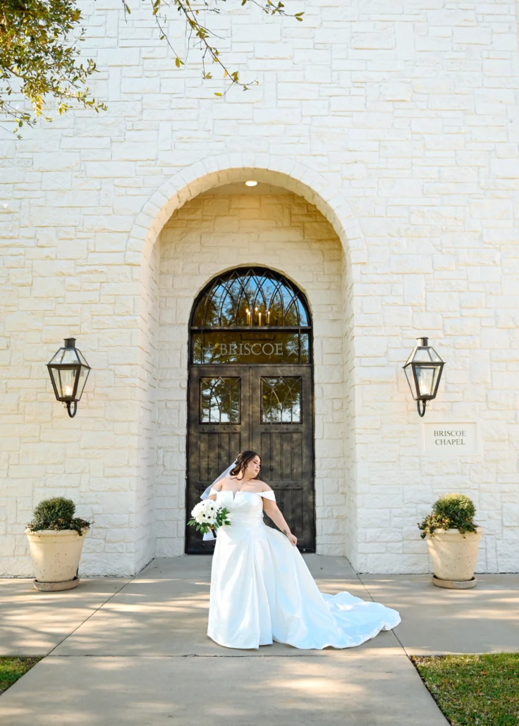 Isabel + Morgan- Viva Marx Photography-1 Briscoe Mannor bridal session in Houston